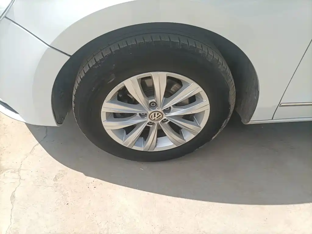 Volkswagen Bora — миниатюра 23