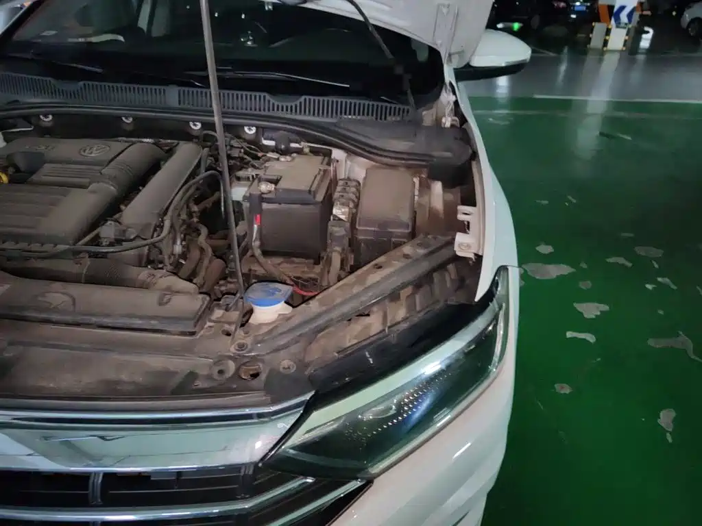 Volkswagen Sagitar — миниатюра 22