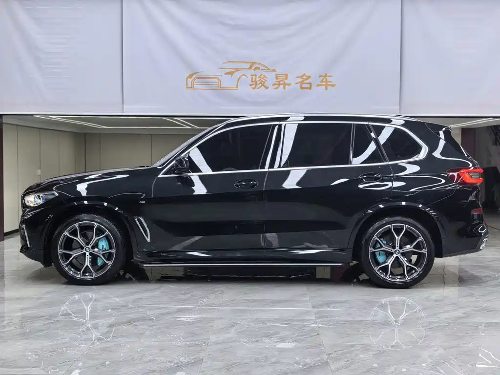 BMW X5 — миниатюра 7