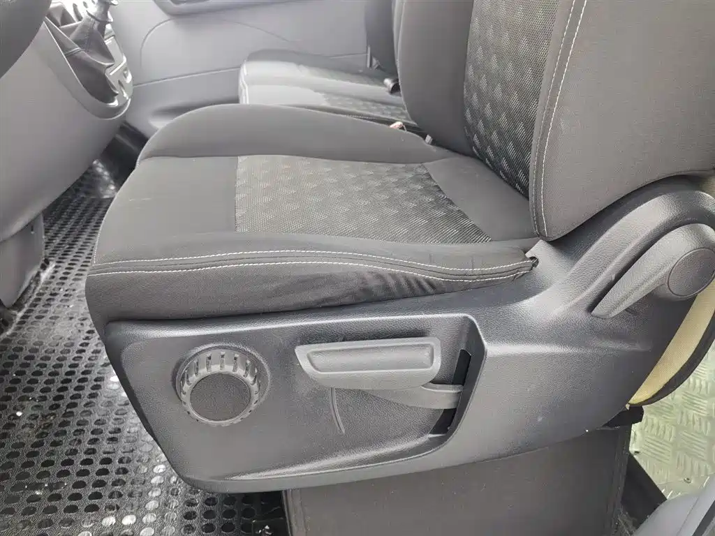 SAIC MAXUS XINTU V80