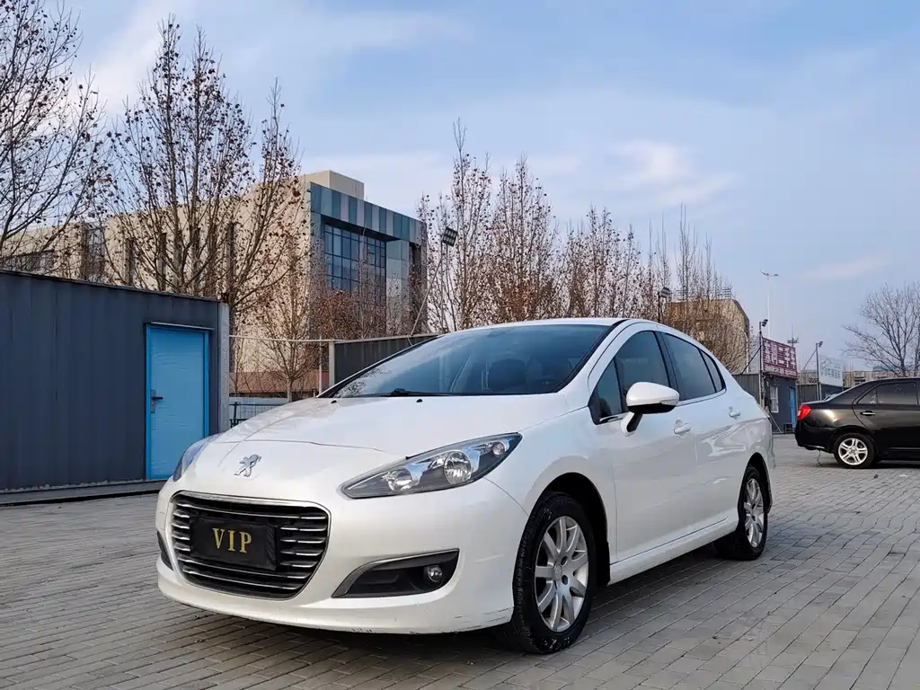 Peugeot 308 2015