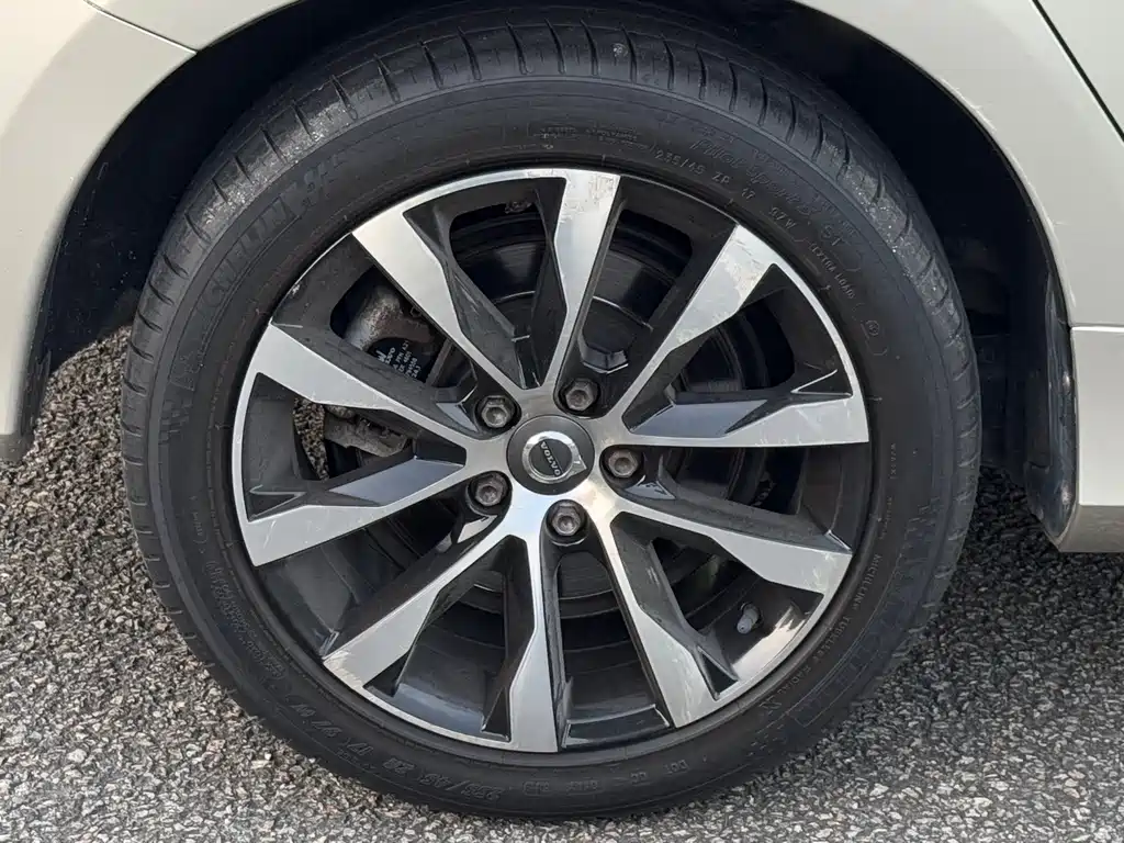 Volvo S60 — миниатюра 24