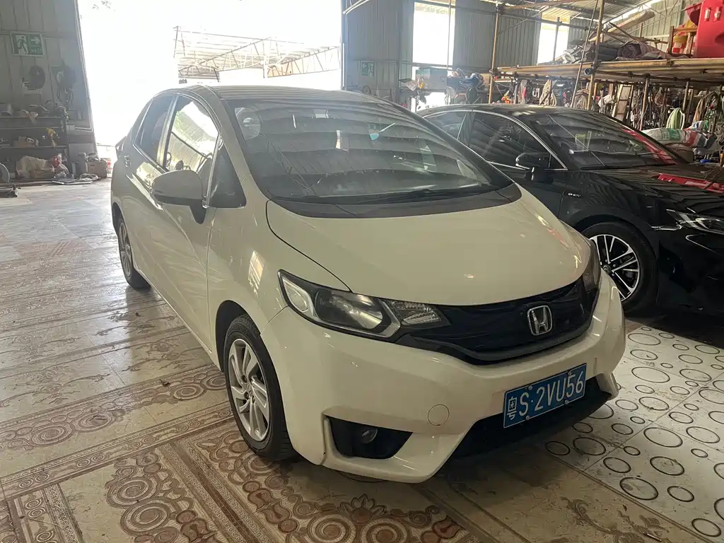 Honda Fit — миниатюра 2