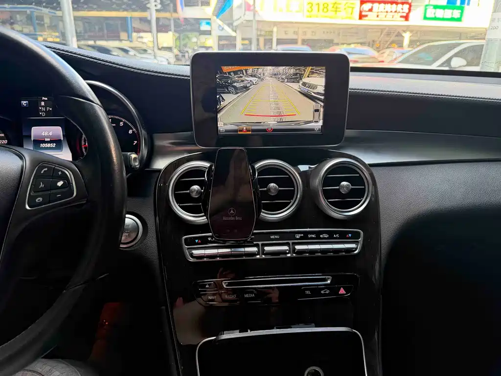 Mercedes-Benz GLC — миниатюра 8