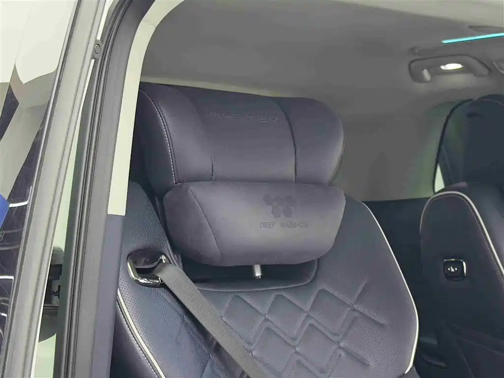 GAC TRUMPCHI YEARNING FOR M8