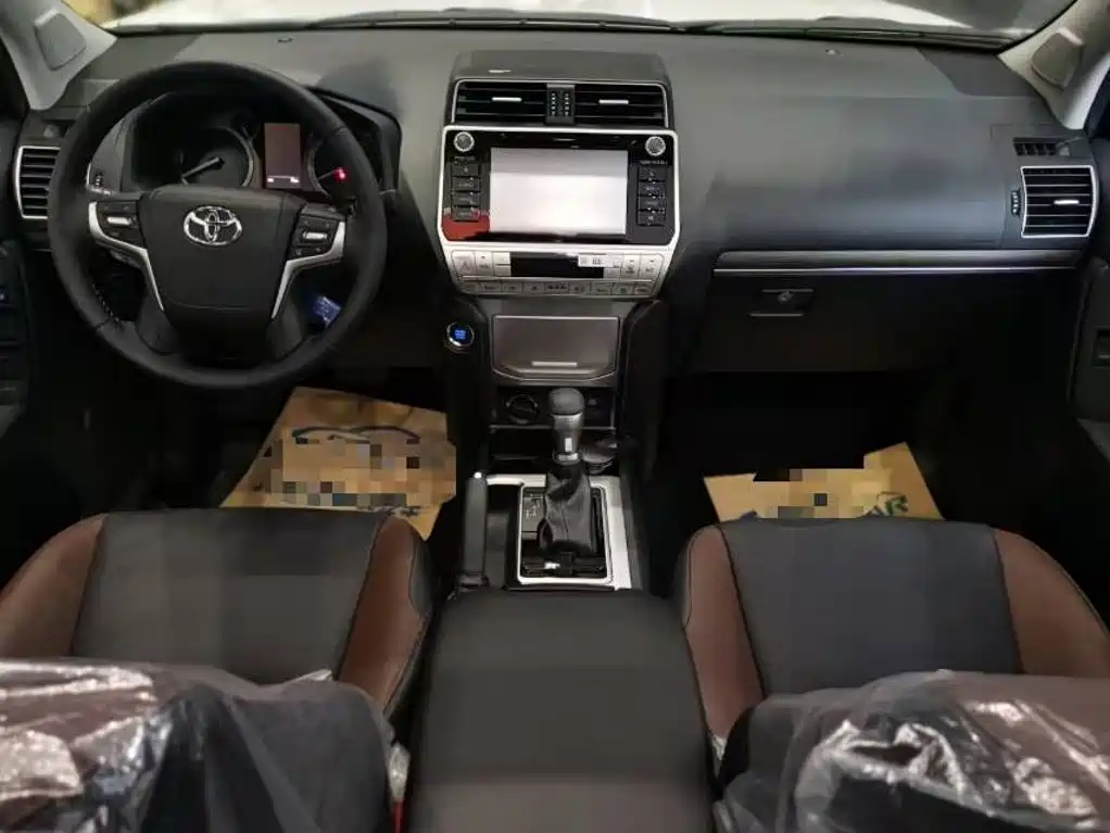Toyota Prado — миниатюра 4