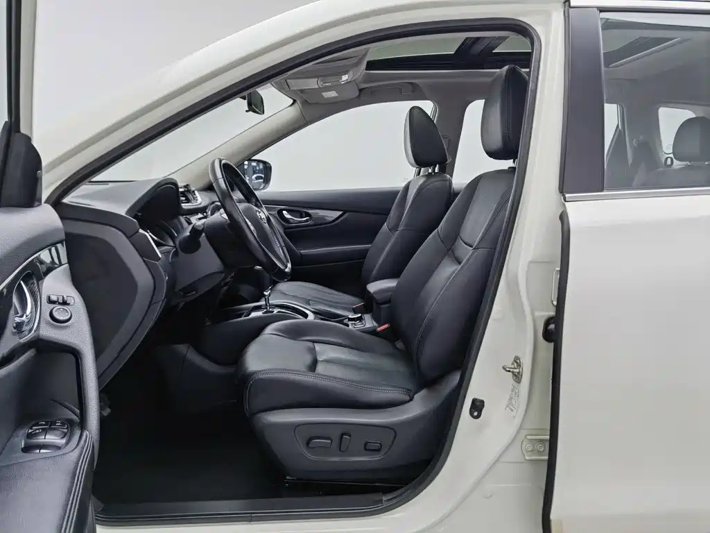 Nissan X-Trail — миниатюра 10