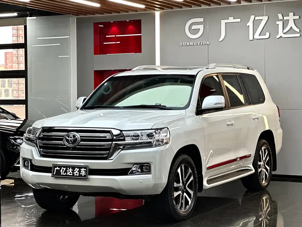 Toyota Land Cruiser 2020
