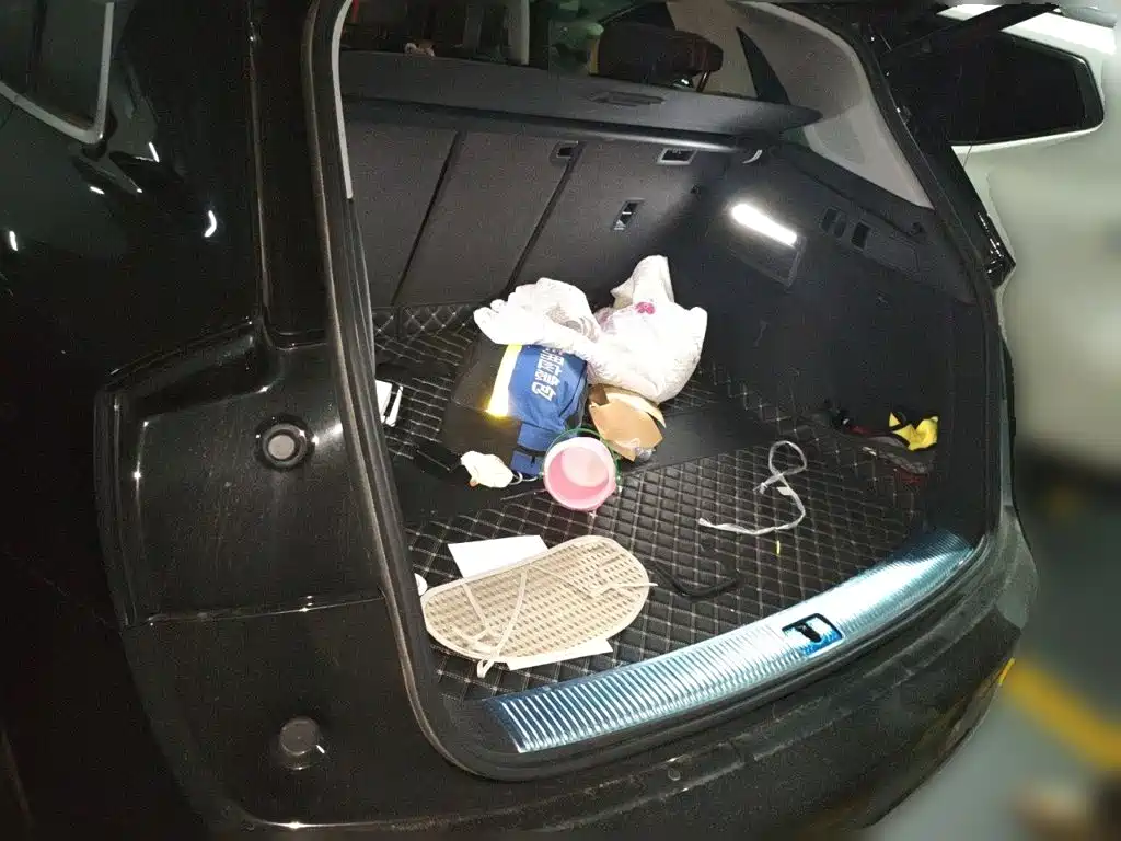Audi Q5L — миниатюра 10