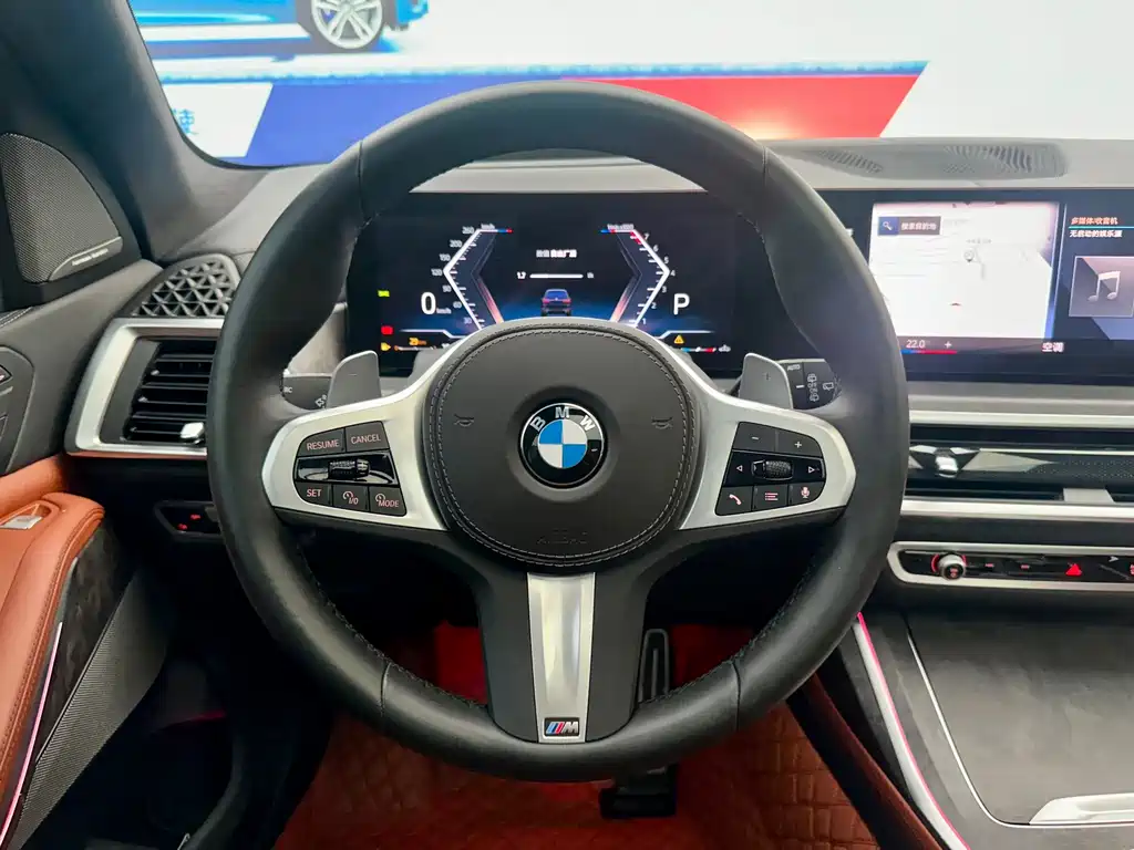 BMW X7 — миниатюра 17