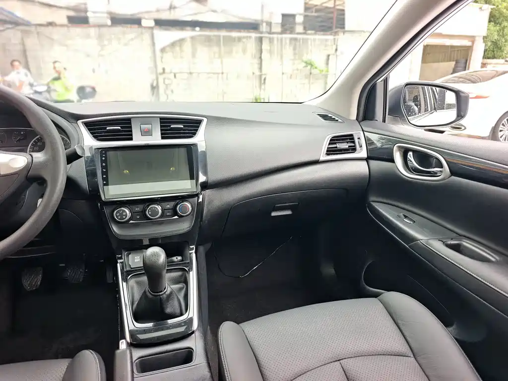 Nissan Sylphy — миниатюра 8