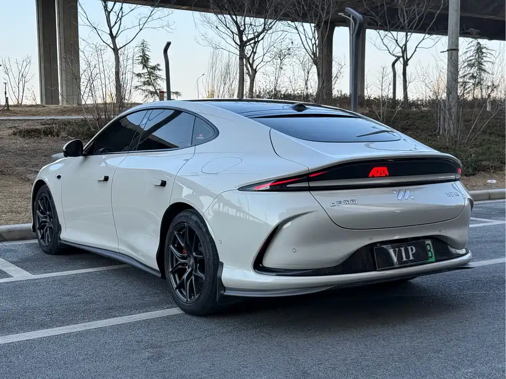 ZHIJI AUTOMOBILE ZHIJI L6