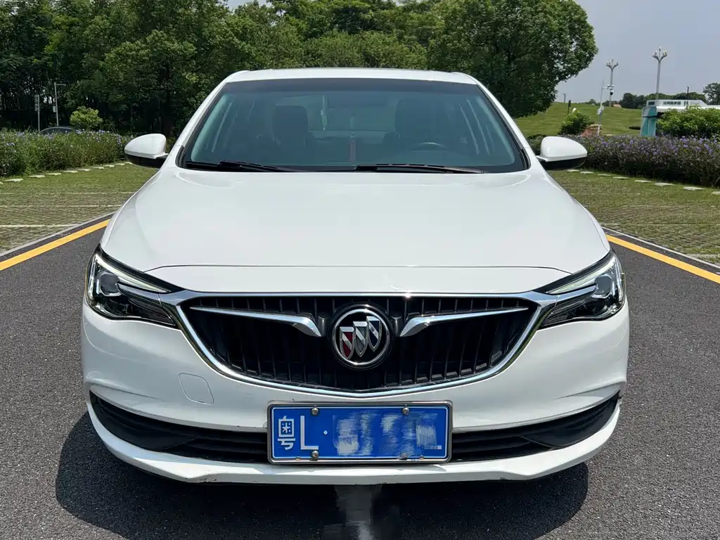 Buick Excelle — миниатюра 2