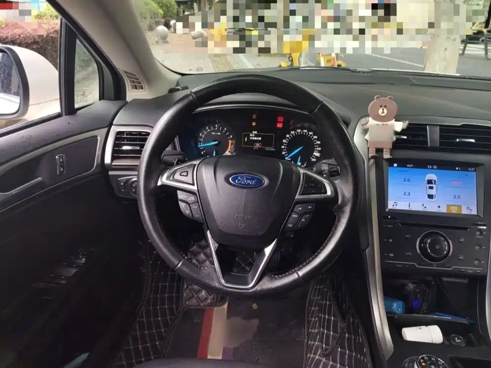 Ford Mondeo — миниатюра 15