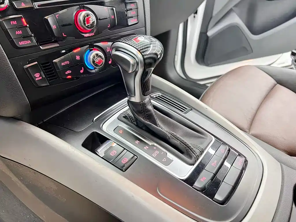 Audi Q5 — миниатюра 12
