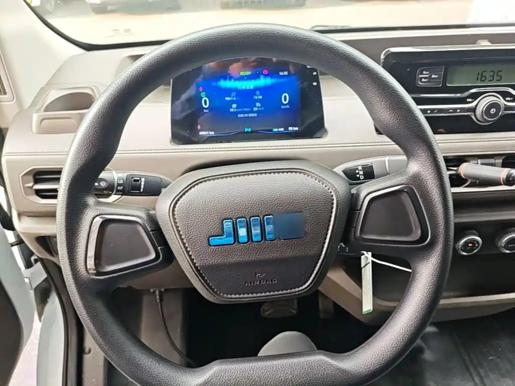 JMC E-Fushun — миниатюра 11