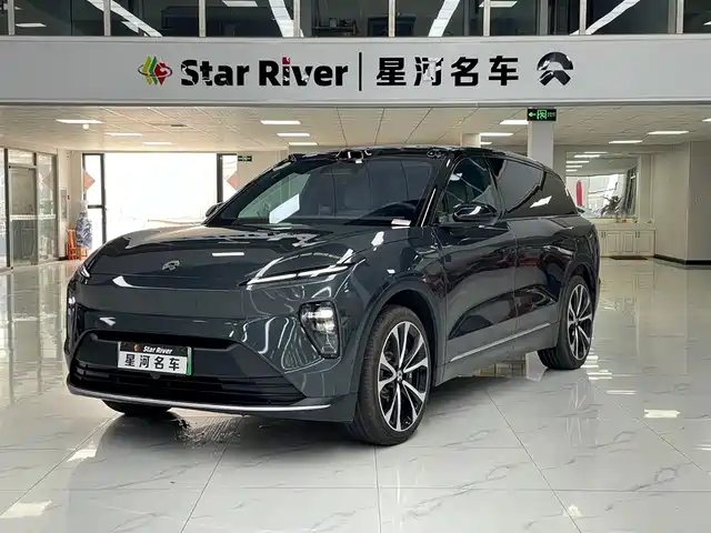 2023 Nio ES8