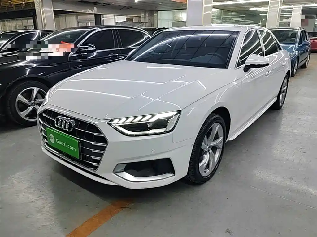 Audi A4L 2021