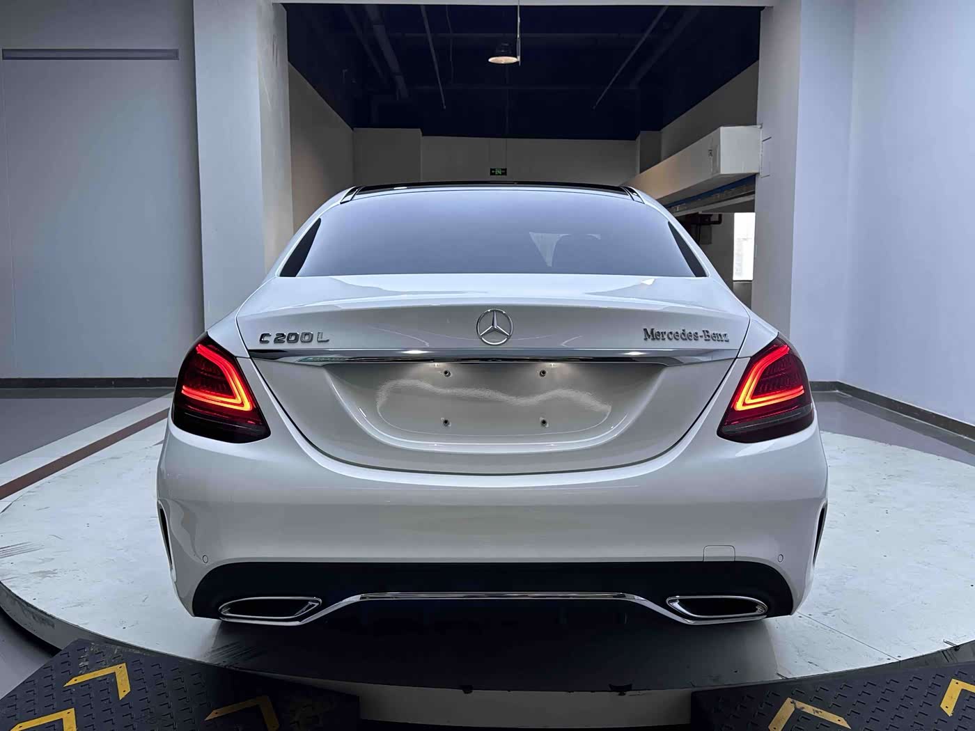 Mercedes-Benz C-Class 1.5 л 2021 г. Белый, пробег 43000 км