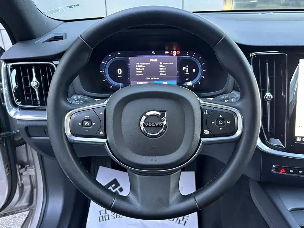 Volvo S60 — миниатюра 14