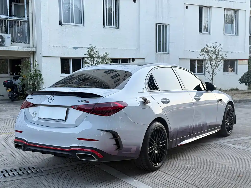 MERCEDES-BENZ C CLASS