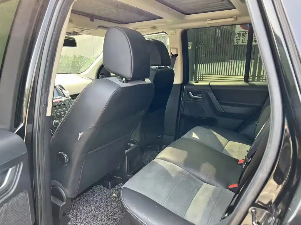 Land Rover Freelander 2 — миниатюра 13