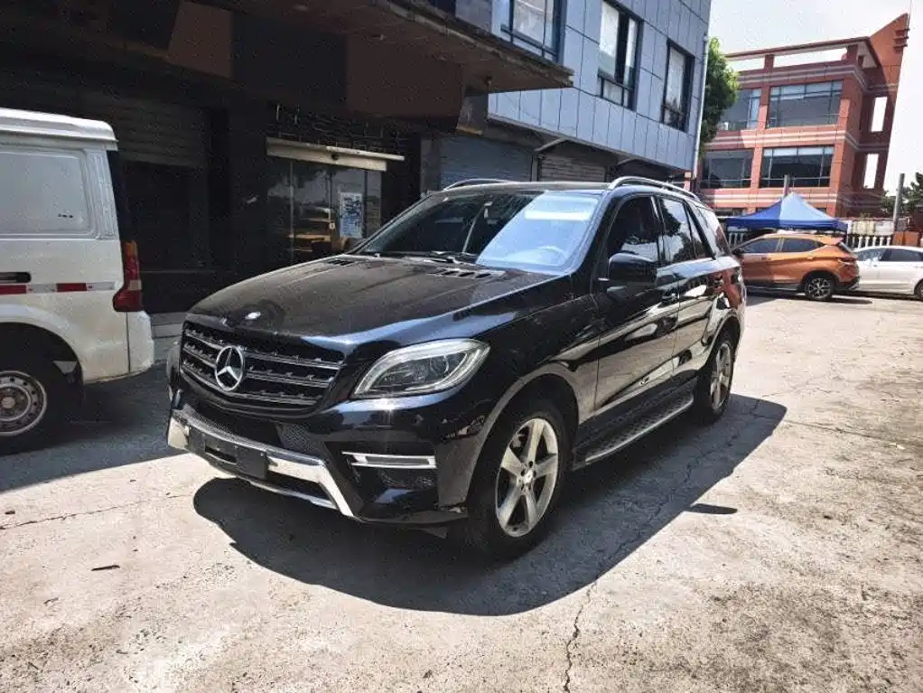 Mercedes-Benz M-Class