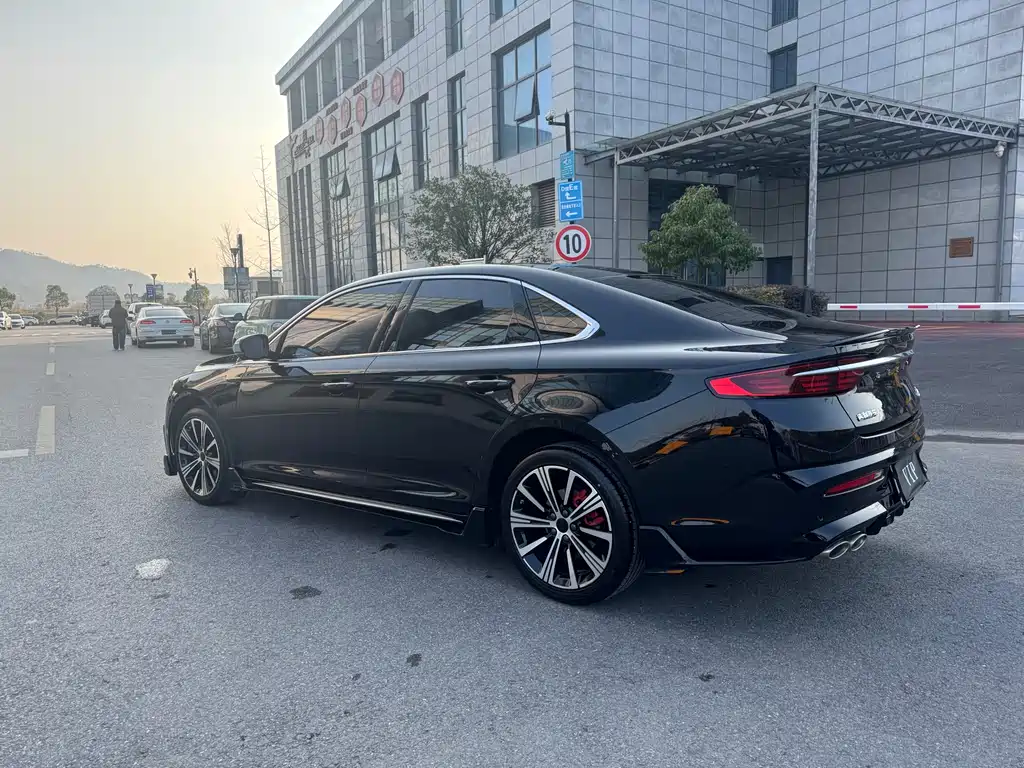 GEELY AUTOMOBILE XINGRUI