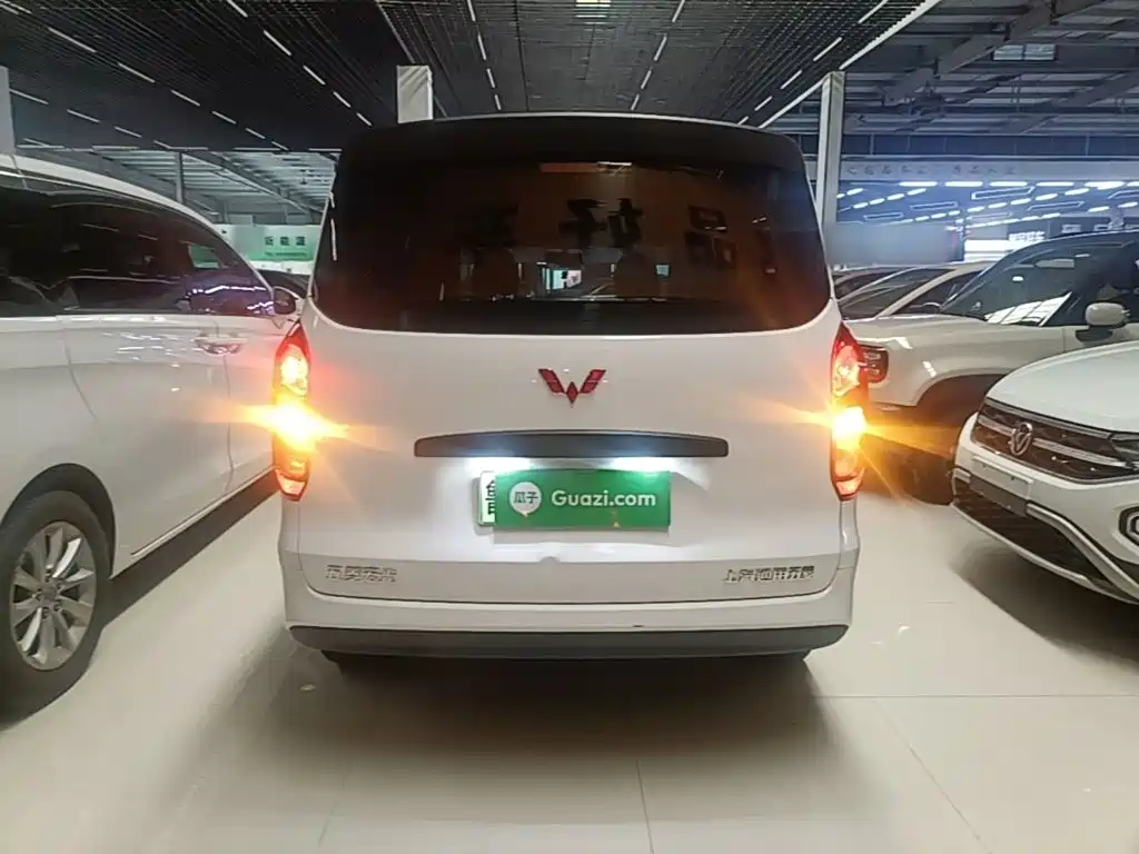 Wuling Hongguang EV — миниатюра 6