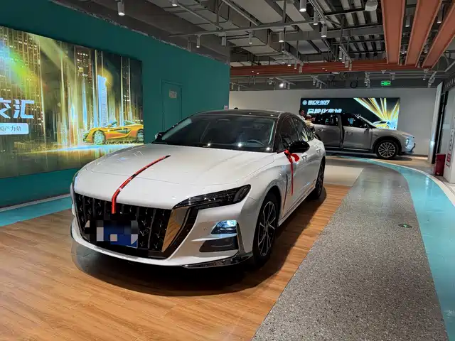 Hongqi HONGQI H6 2025