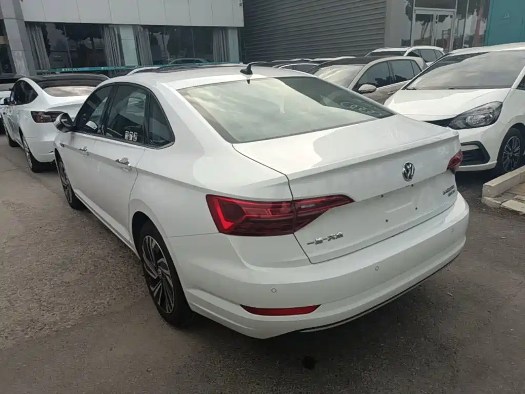 Volkswagen Sagitar — миниатюра 5