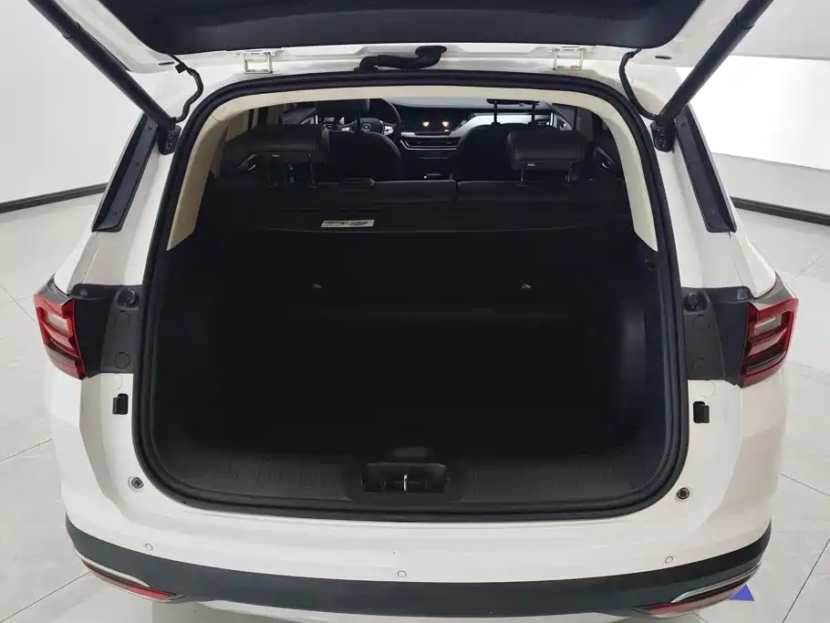 Changan CS35PLUS — миниатюра 4