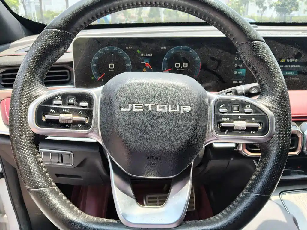JETOUR X70 PLUS 2021 1.6T DCT 5 мест