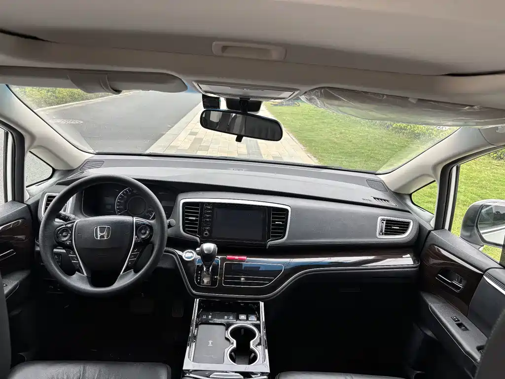 Honda Odyssey — миниатюра 11