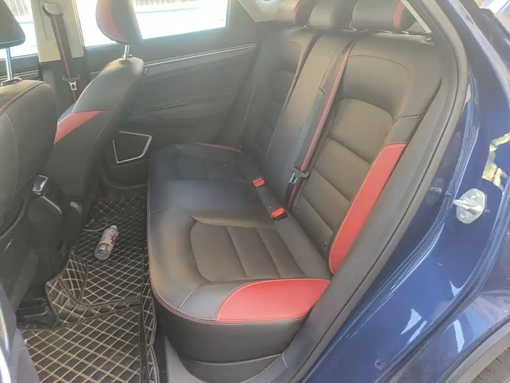 Geely Emgrand GS — миниатюра 17