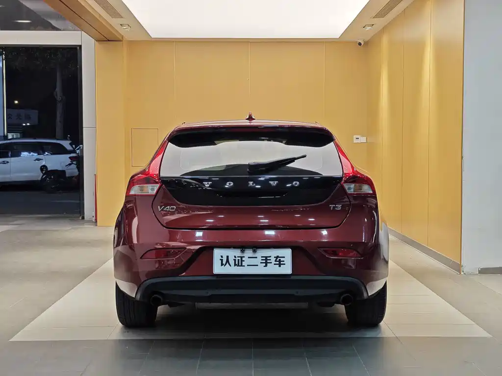 Volvo V40 — миниатюра 26