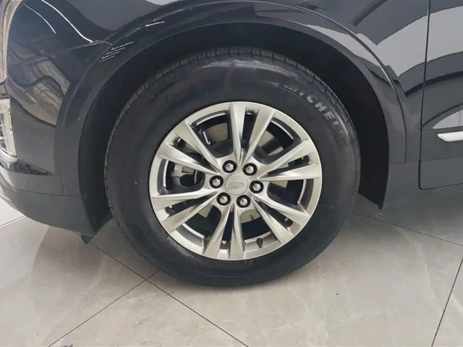 Cadillac XT5 2022 2.0T Luxury