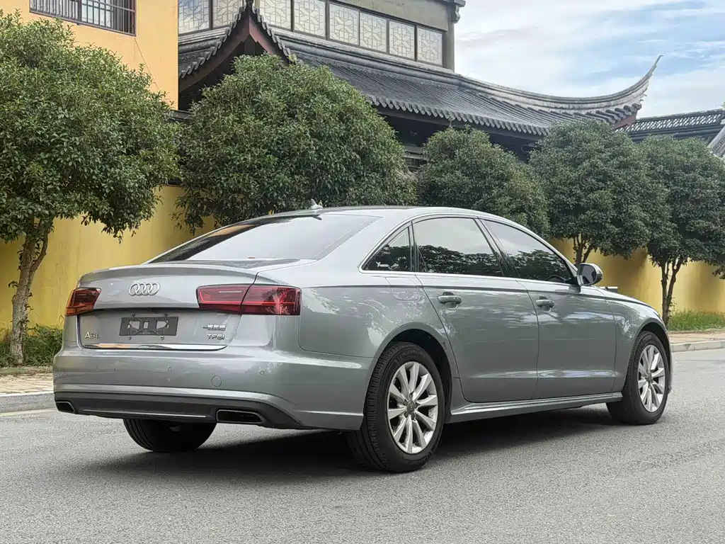 Audi A6L — миниатюра 7