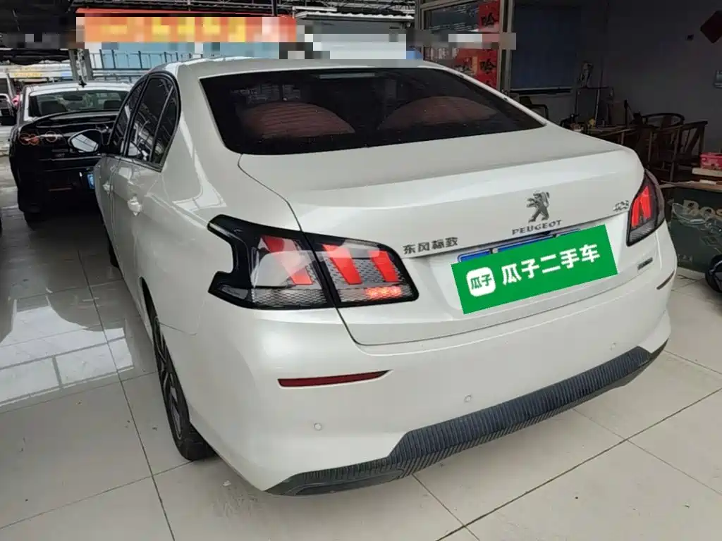 Peugeot 408 — миниатюра 5