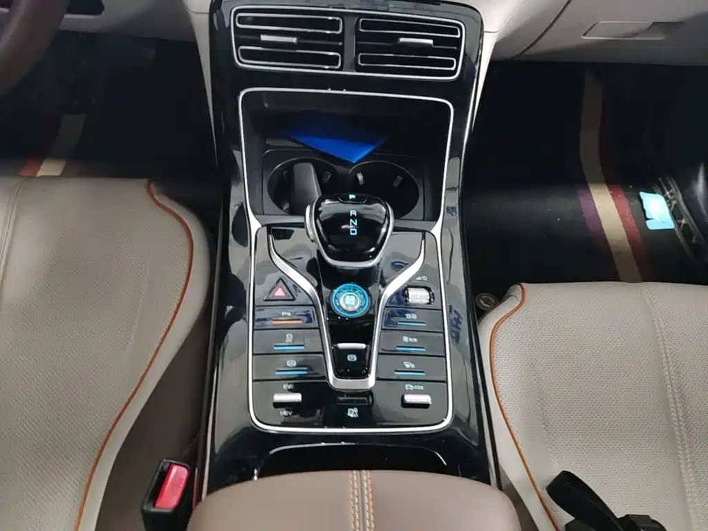 BYD Qin PLUS — миниатюра 14