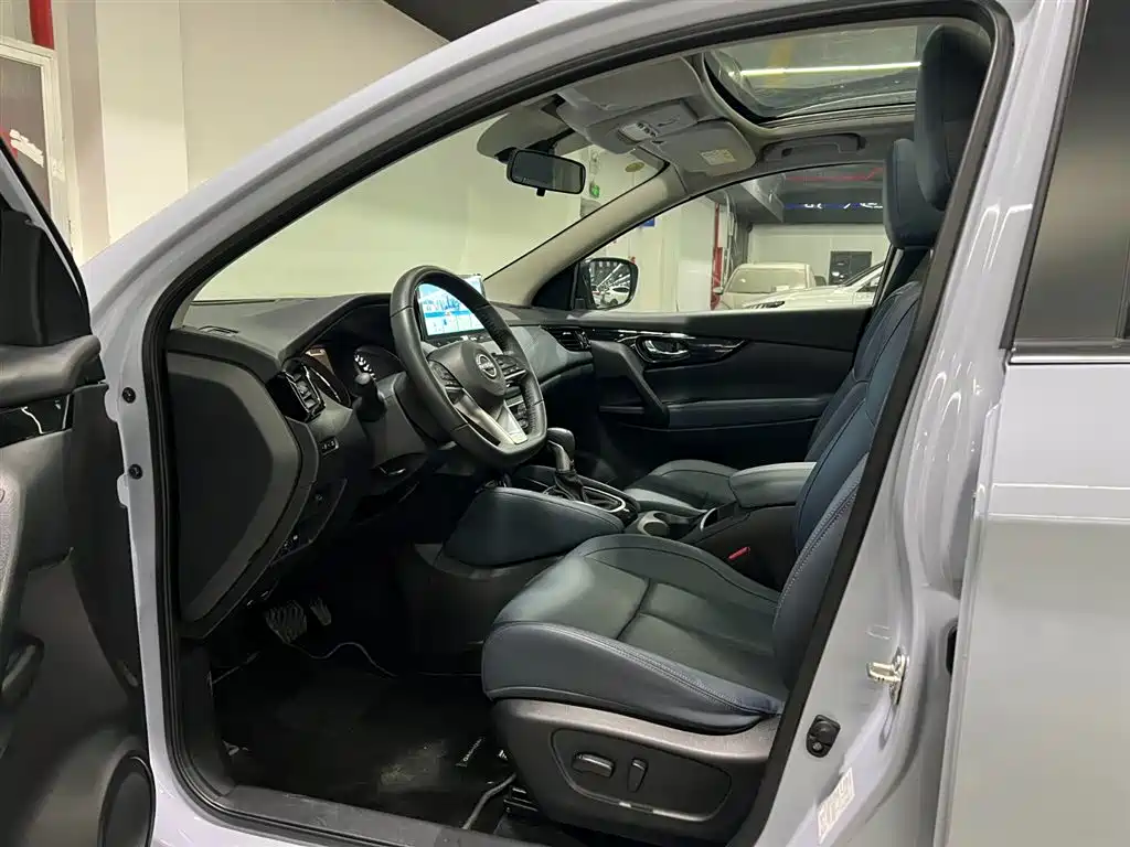 Nissan Qashqai 2025 2.0L CVT XV+ Lead