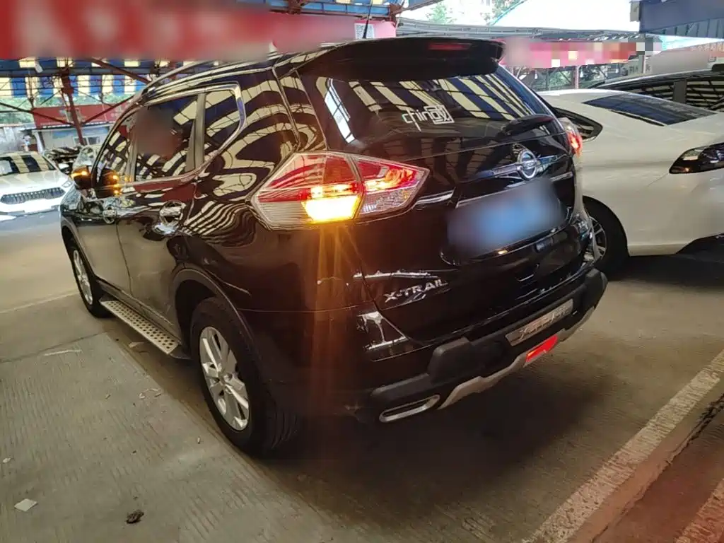 Nissan X-Trail — миниатюра 5