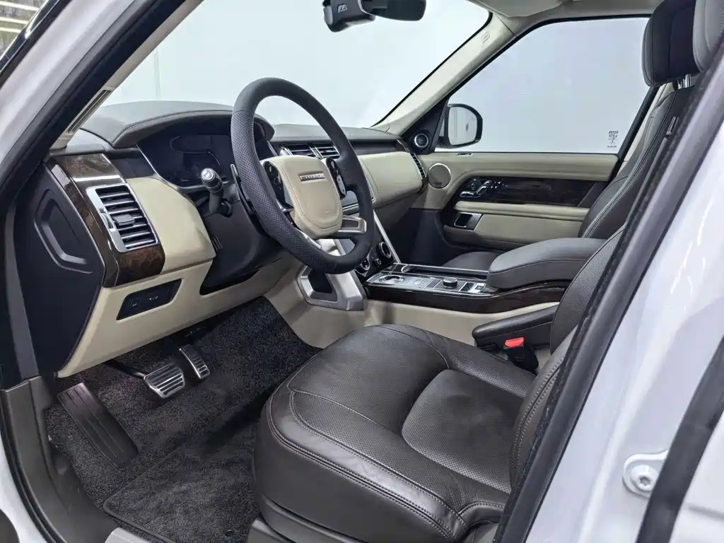 Land Rover Range Rover — миниатюра 7