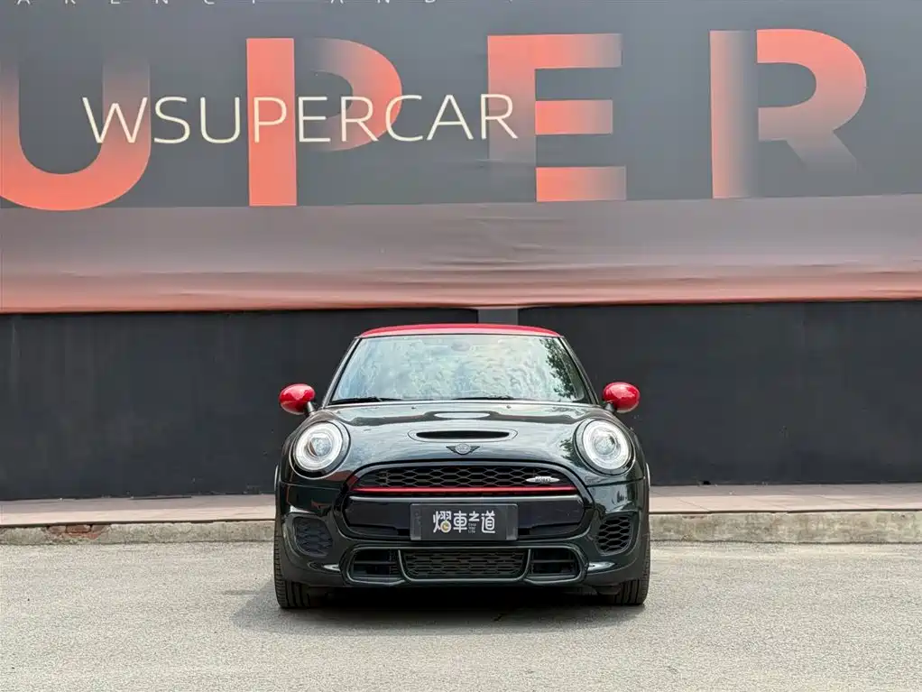 Mini JCW 2015 2.0T JOHN COOPER WORKS