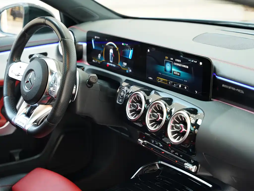Mercedes-Benz A-Class AMG AMG A 35 L 4MATIC, фото 14