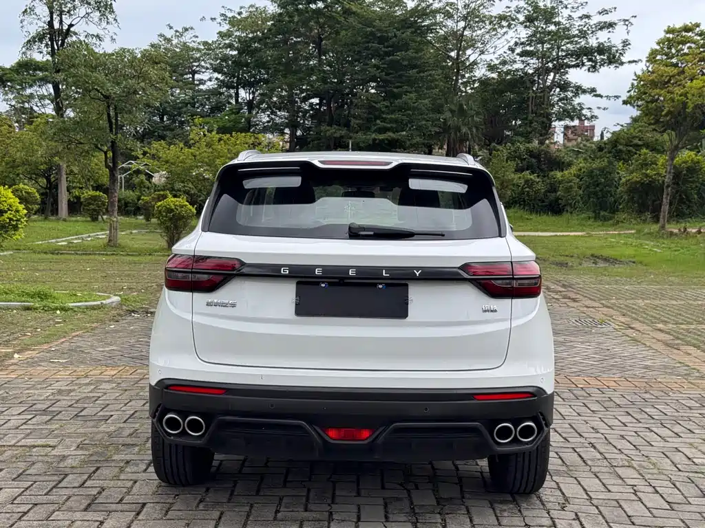 Geely Binyue - фото 5