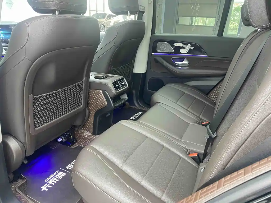 Mercedes-Benz GLE (Import) — миниатюра 21