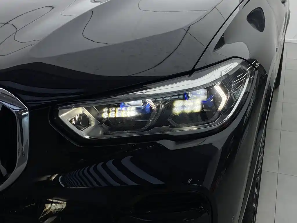 BMW X5 — миниатюра 5