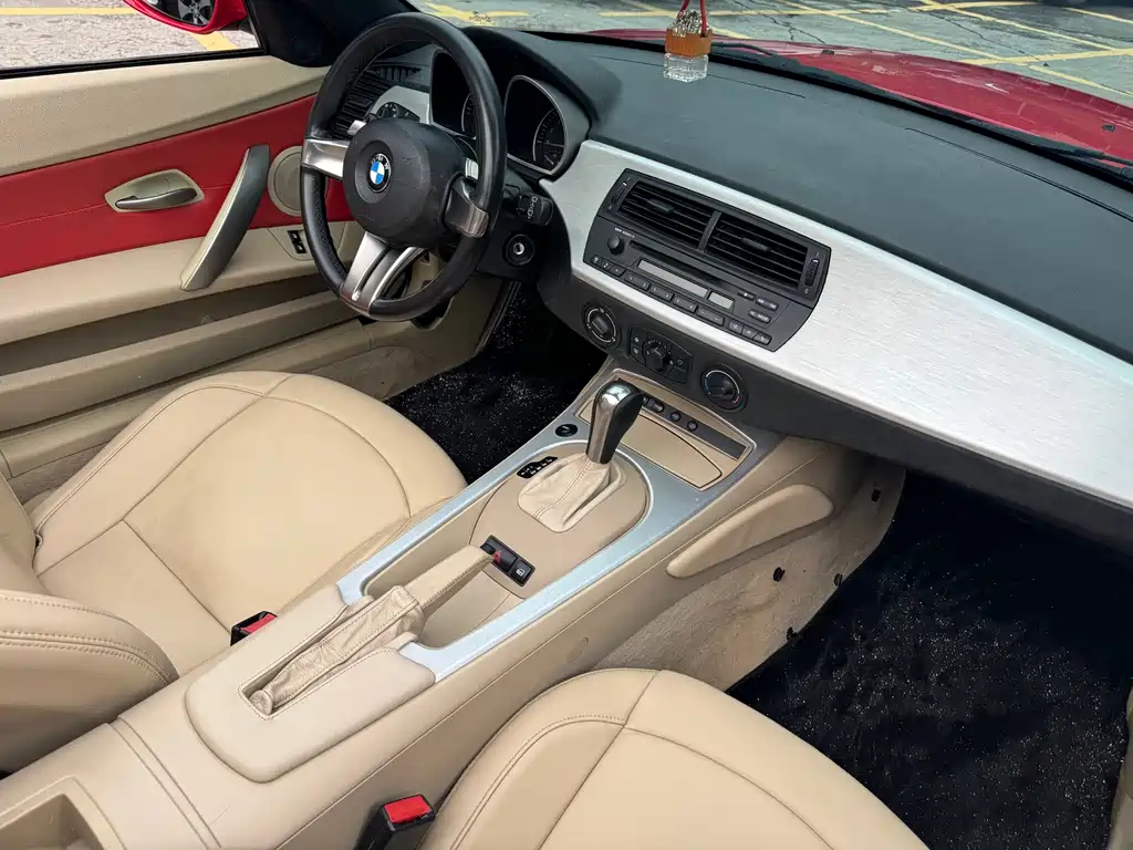 BMW Z4 — миниатюра 12