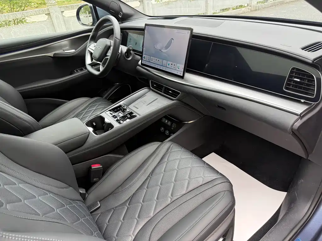 BYD Sealion 07 EV — миниатюра 10